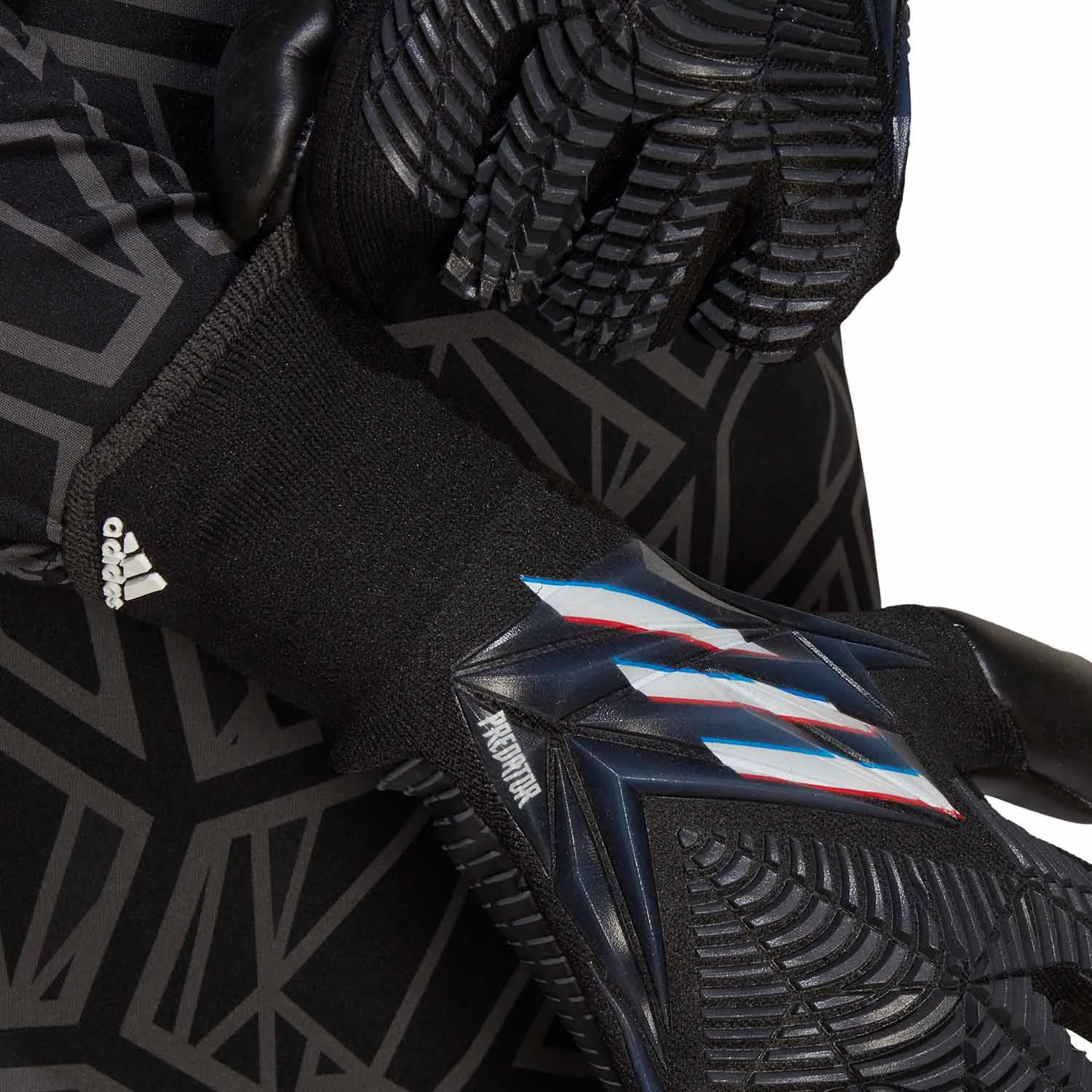 adidas Predator Pro