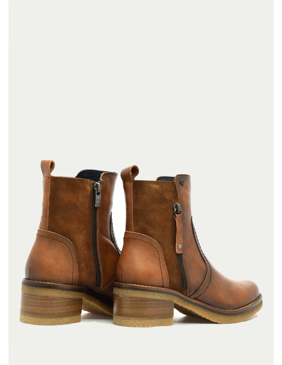 BOTAS Y BOTINES DORKING 8683 CUERO 