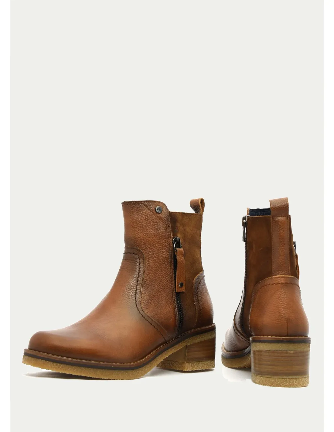 BOTAS Y BOTINES DORKING 8683 CUERO 