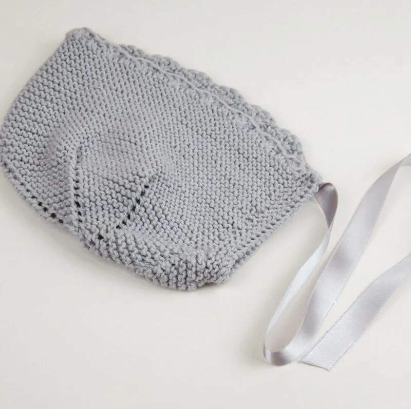 Capota de punto gris