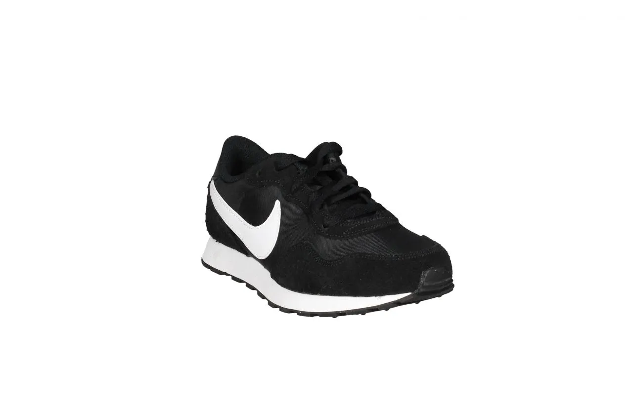 Deportivo Negro Nike MD Valiant
