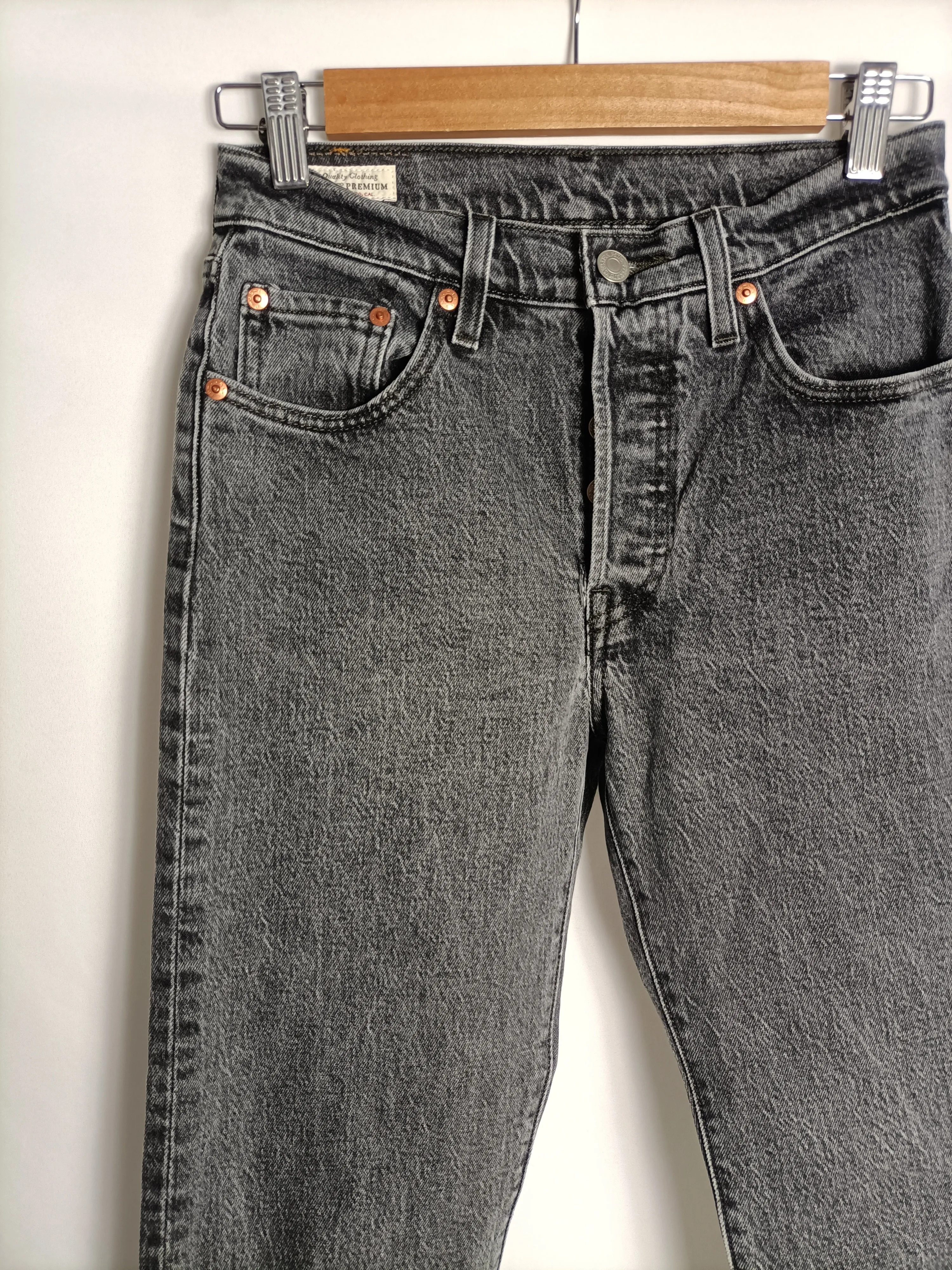 LEVIS. Pantalón denim grises T.u(34)