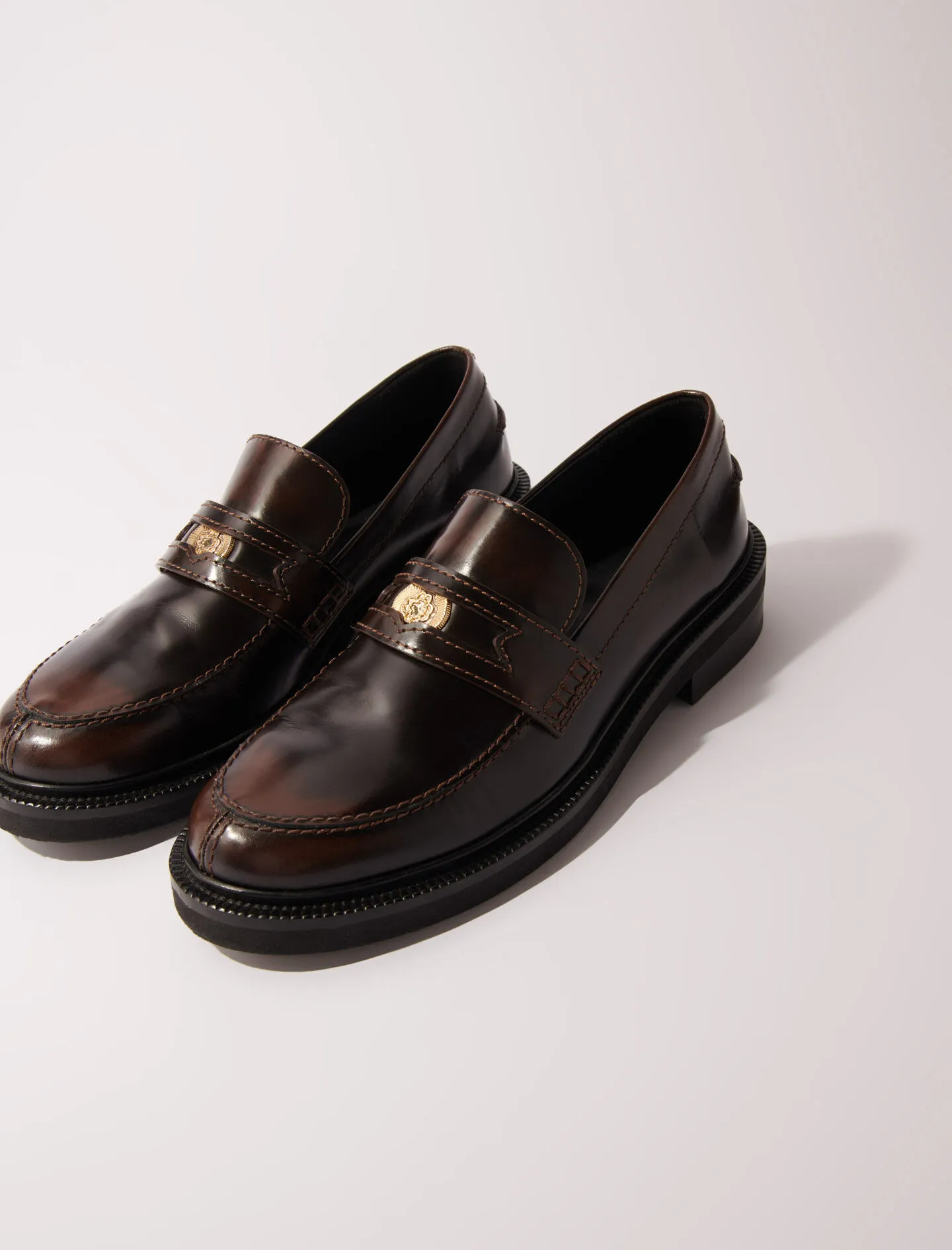 Mocasines de cuero cepillado