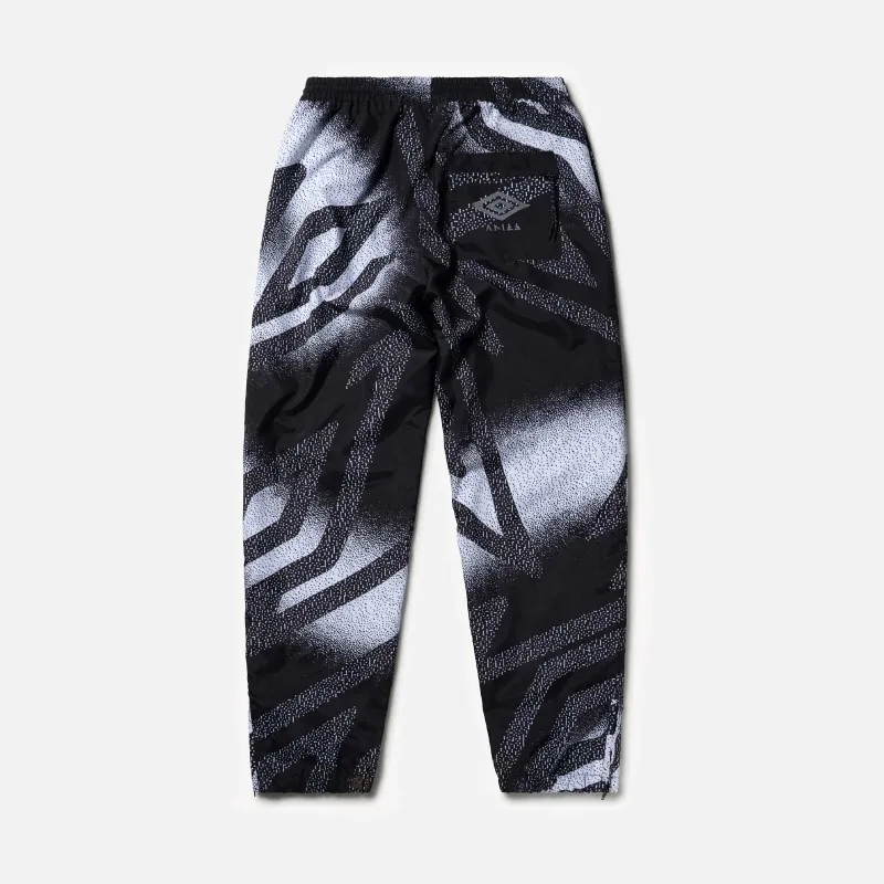 PANTALONES ARIES ARISE UMJM0566CKW X UMBRO TRAINING PANT
