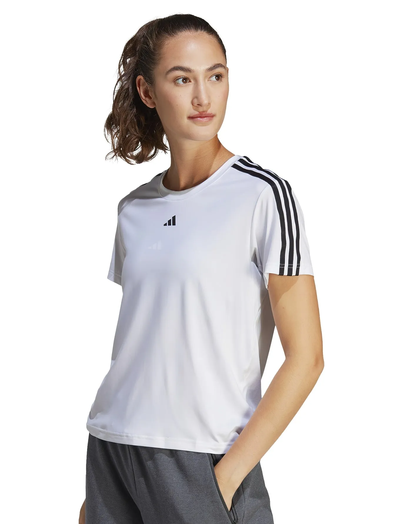 Playera Adidas Essentials Para Mujer