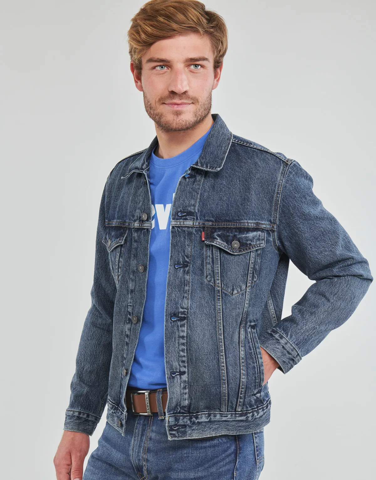 THE TRUCKER JACKET
