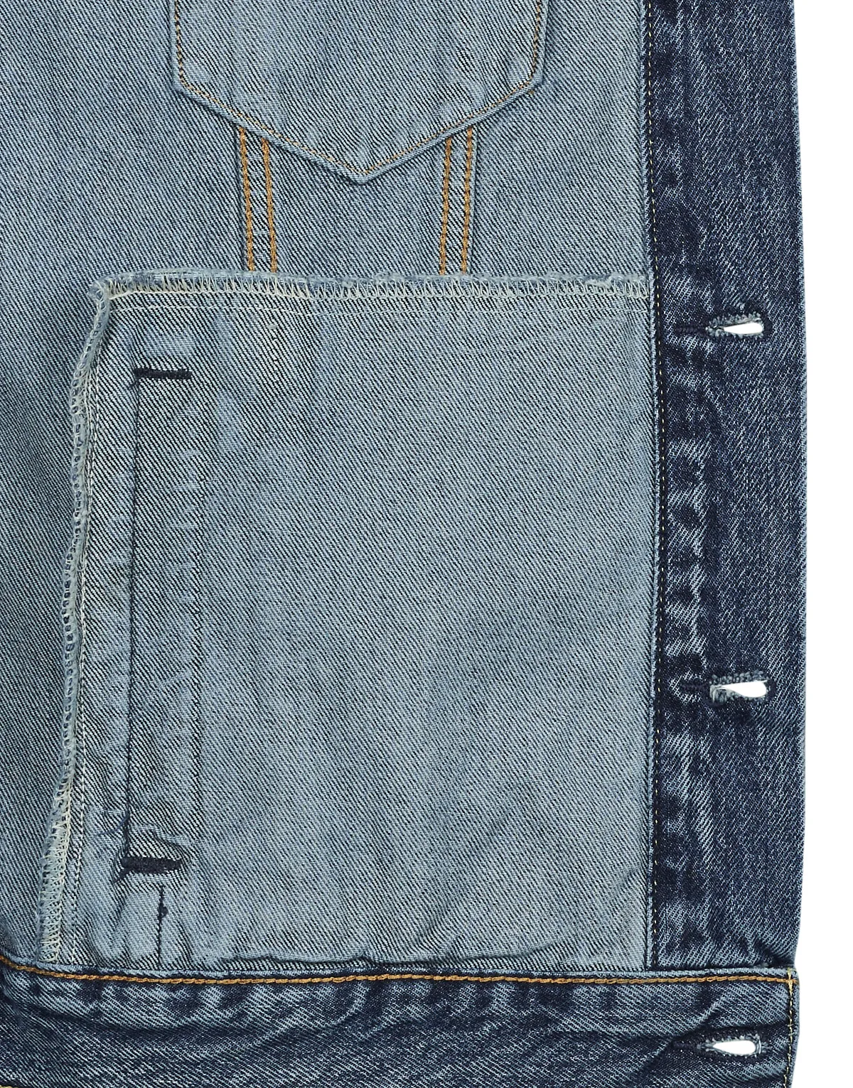 THE TRUCKER JACKET