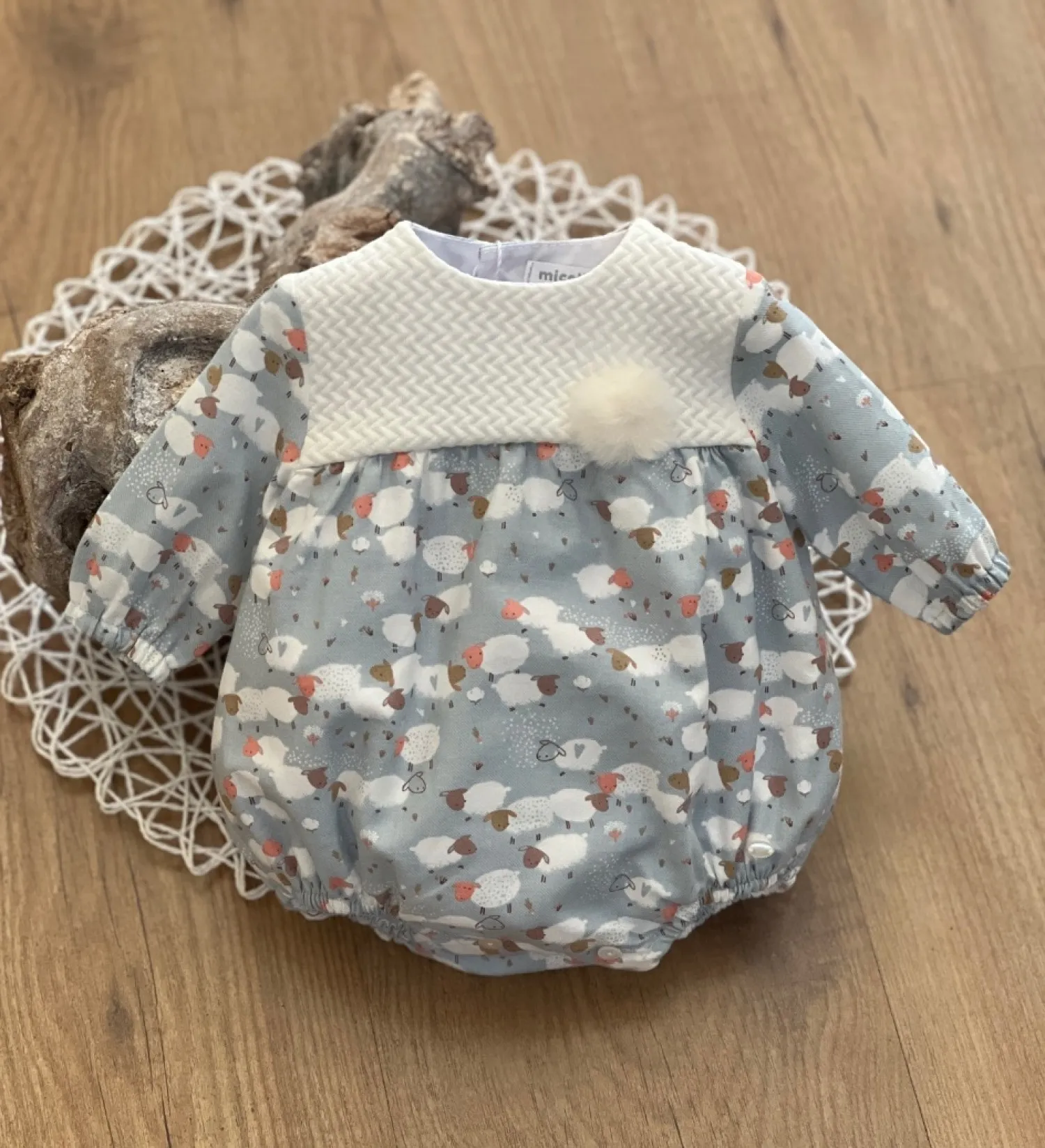 Unisex romper with sheep Marco collection