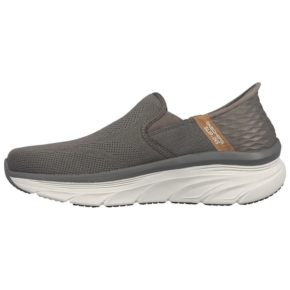 ZAPATILLAS SKECHERS D´LUX WALKER OXFORD MARRON 232455BRN