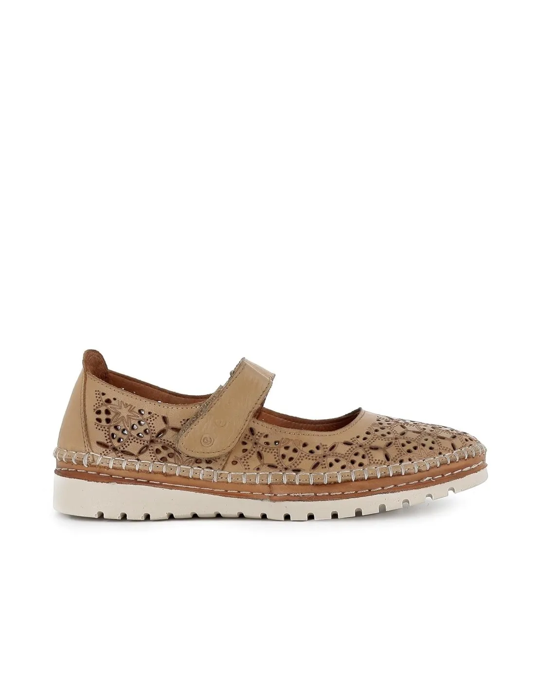 Zapato beige plano velcro con calados geométricos mujer Erase